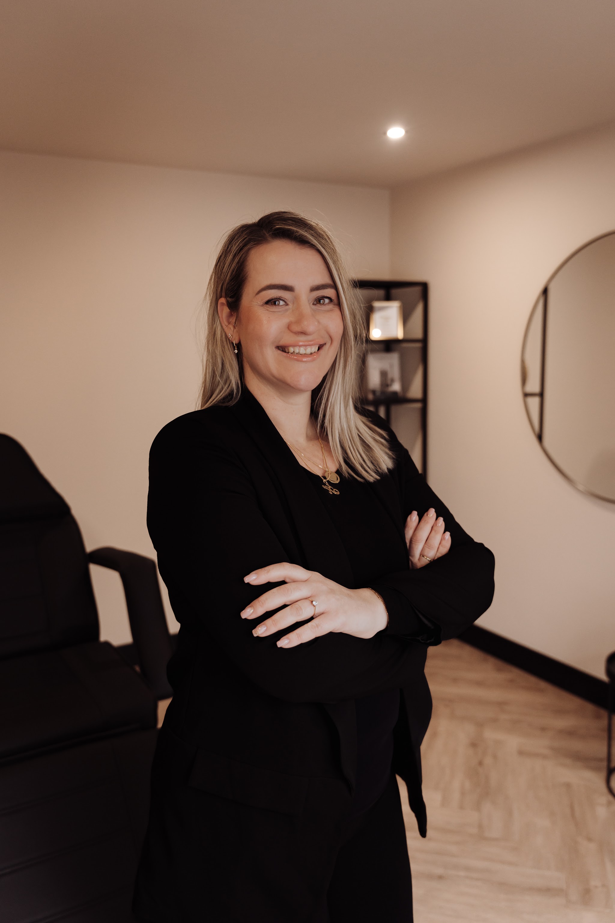 Angie, eigenaresse van Perfect Glance, in haar salon
